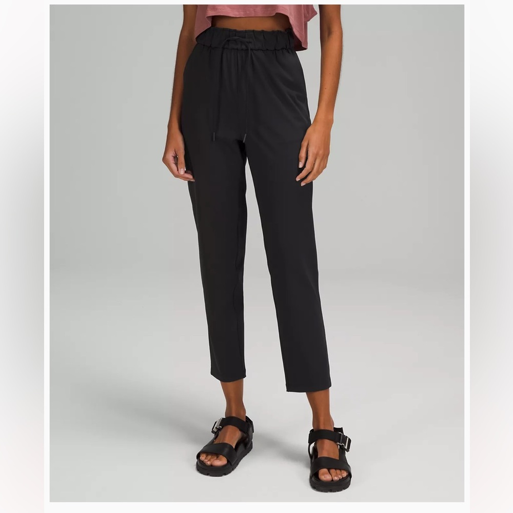 Lululemon Stretch High-Rise Pant 7/8 Length sz 14